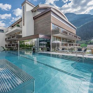 Bergland Design- Und Wellnesshotel